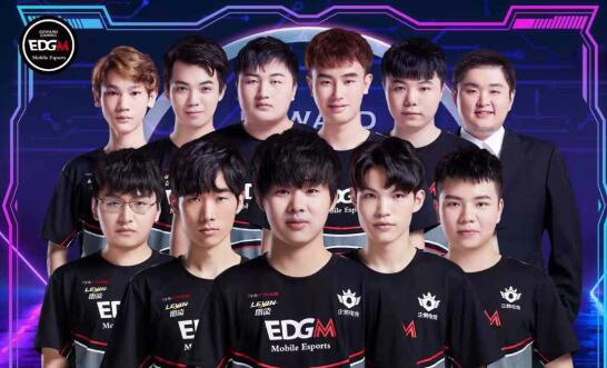 都牵动现场 都牵动现场