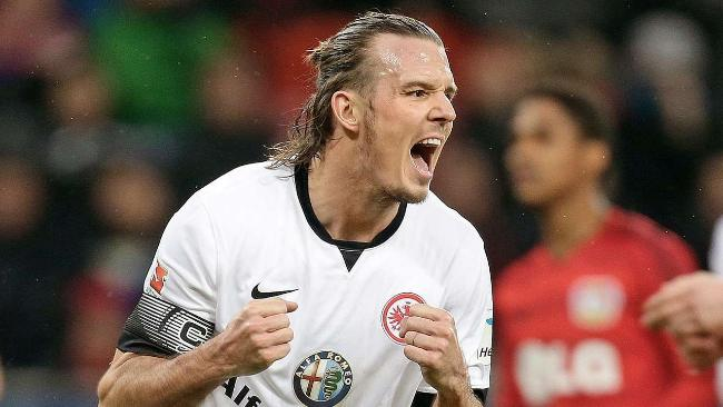 球队成功突 球队成功突