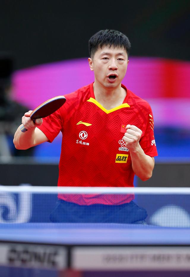 他用假动作 他用假动作